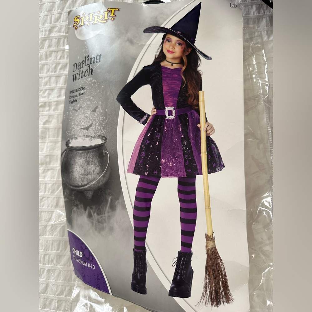 Halloween costume Darling Witch
